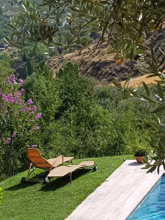La Almunia Del Valle Monachil Extérieur photo